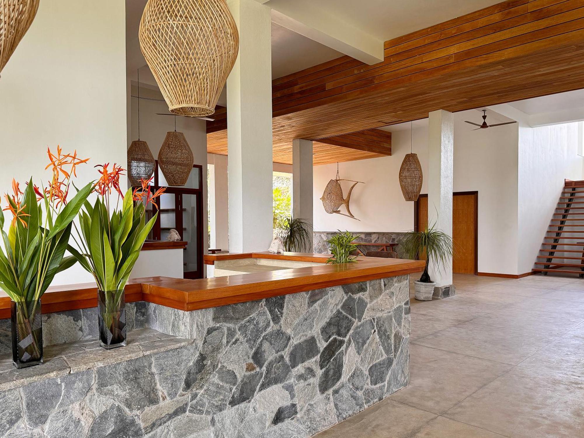 Coastline Mirissa Boutique Hotel And Spa Exterior photo